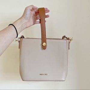 Beige Khaki Bag With Movable Handle